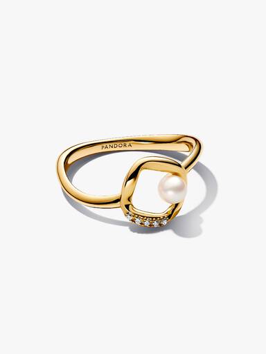 Organically Shaped Pavé Circle & Treated Freshwater Cultured Pearl Ring - Image 4