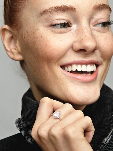 Sparkling Teardrop Halo Ring - Image 3