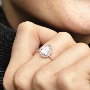 Sparkling Teardrop Halo Ring