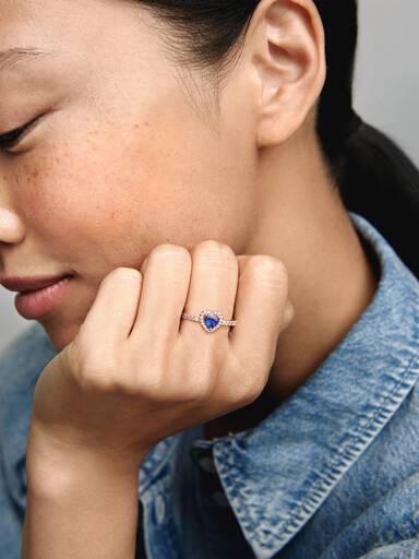 Sparkling Blue Elevated Heart Ring - Image 3