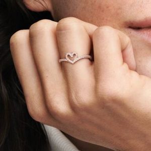 Sparkling Wishbone Heart Ring