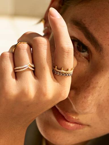 Band of Hearts Ring - Image 5