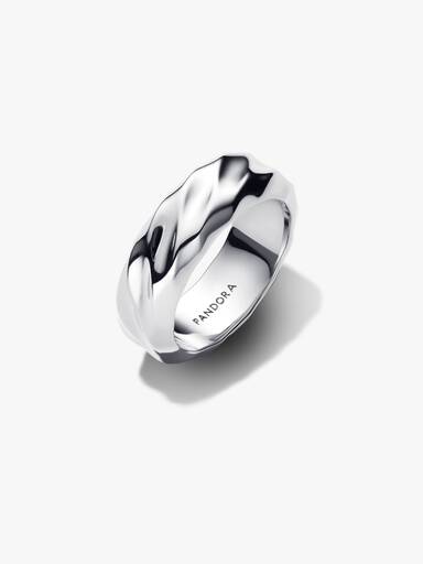 Rippled Wide Band Ring - Image 2