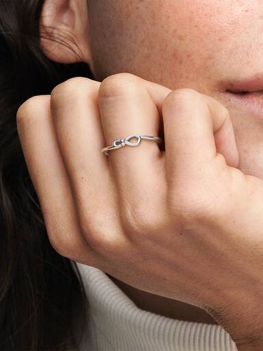 Infinity Knot Ring