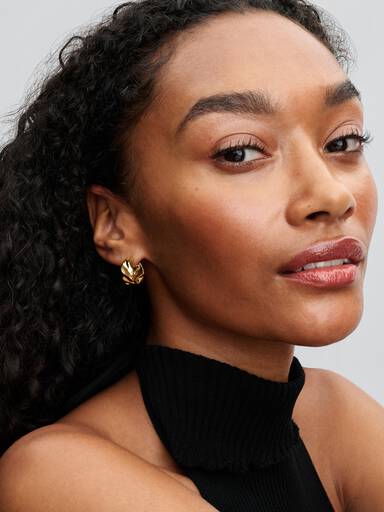Rippled Hoop Earrings - Image 3