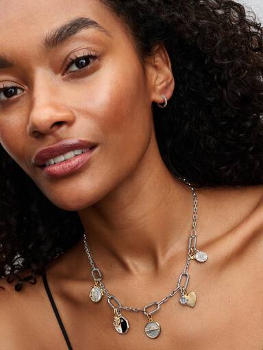 Five Links Chain Necklace - Image 4