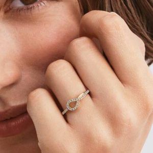 Pandora Infinite Lab-grown Diamond Pavé Ring