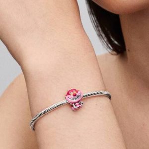Disney Alice in Wonderland Cheshire Cat Charm