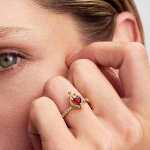Disney Villains Evil Queen Ring