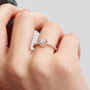 Sparkling Elevated Heart Ring