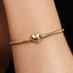 Pandora Moments Heart Clasp Snake Chain Bracelet