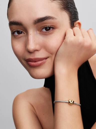 Heart Clasp Snake Chain Bracelet - Image 3