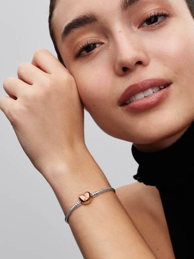 Moments Heart & Snake Chain Bracelet - Image 3