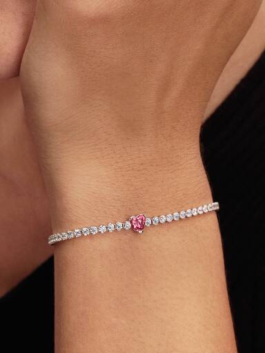 Pink Sparkling Heart Tennis Bracelet