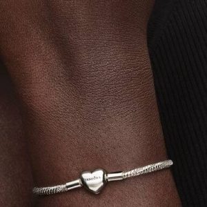 Heart Clasp Faceted Snake Chain Bracelet