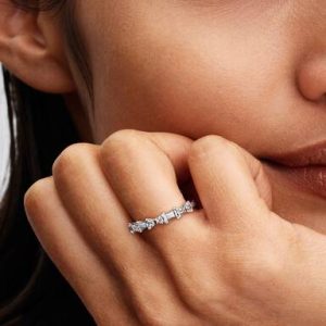 Bow Station Ring