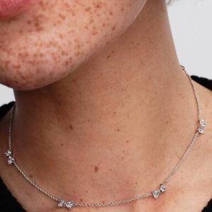 Bow Station Chain Necklace