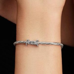 Amour Script Charm