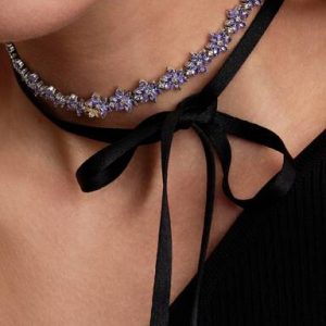 Bridgerton Herbarium & Bee Choker