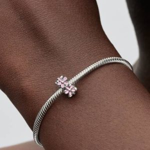 Pink Daisy Spacer Charm
