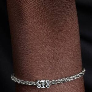 Sis Charm