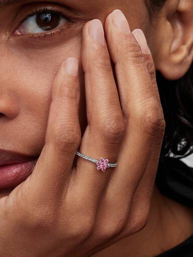 Sparkling Pink Flower Ring