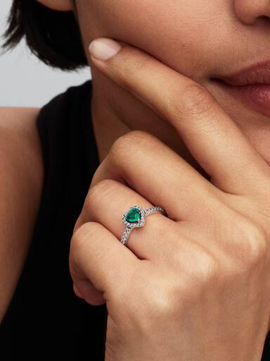 Elevated Royal Green Heart Ring