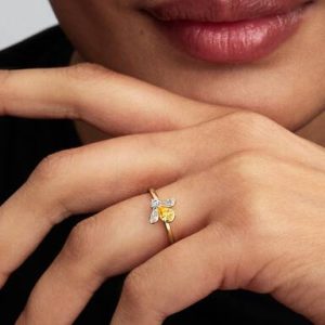 Honey Bee Ring