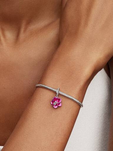 Hibiscus Dangle Charm