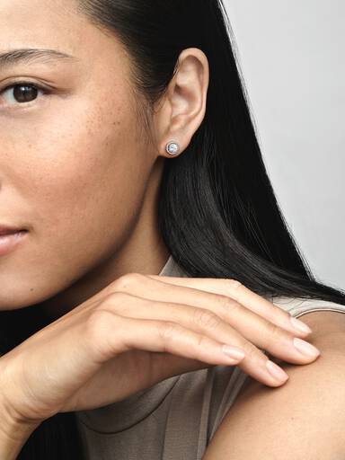 Round Sparkle Stud Earrings - Image 3