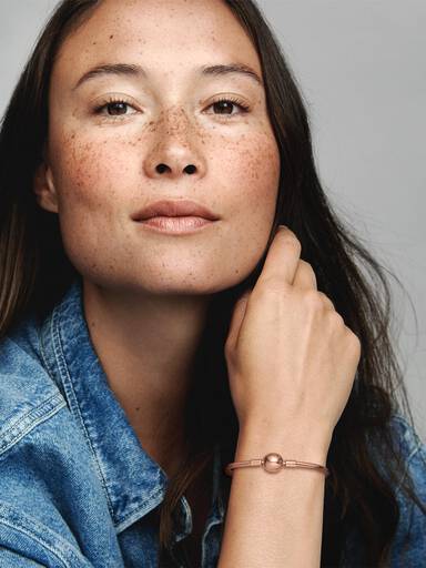 Pandora Moments Bangle - Image 3