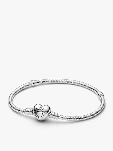 2026 Pink Graduation Charm Bracelet Set - Image 3
