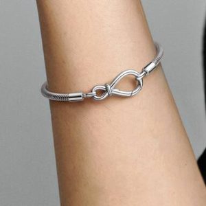 Pandora Moments Infinity Knot Snake Chain Bracelet