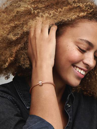 Sparkling Row Spacer Charm - Image 3