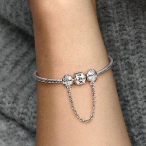 Band of Hearts Safety Chain Charm