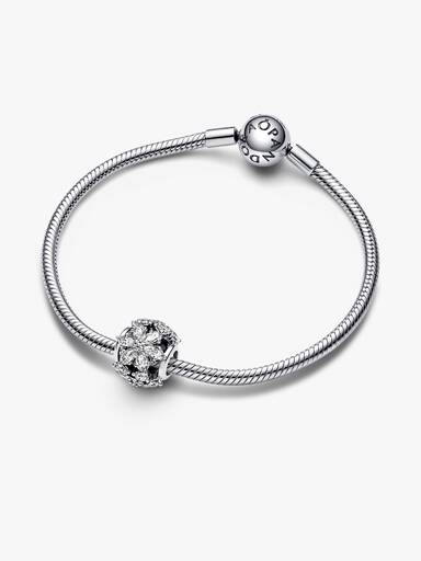 Sparkling Herbarium Cluster Round Charm - Image 4