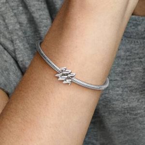 Sparkling Aquarius Zodiac Charm