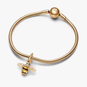 Sparkling Bee Charm Bracelet Set