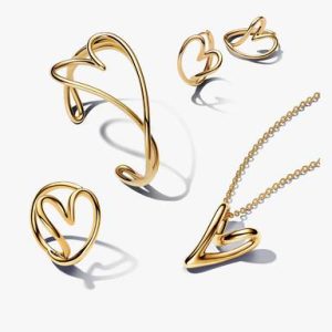 Organically Shaped Heart Jewelry Set