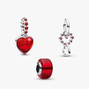Red Hearts Charm Trio