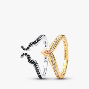 Disney's Aurora and Maleficent Ring Set