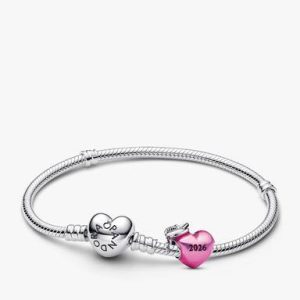 2026 Pink Graduation Charm Bracelet Set