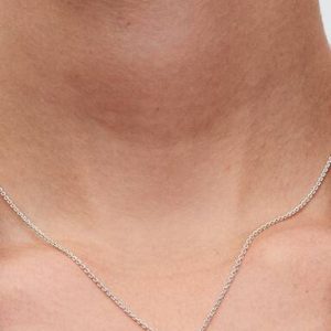 Sparkling Round Halo Pendant Collier Necklace
