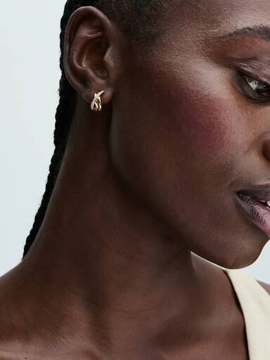 Crossover Pavé Hoop Earrings - Image 3