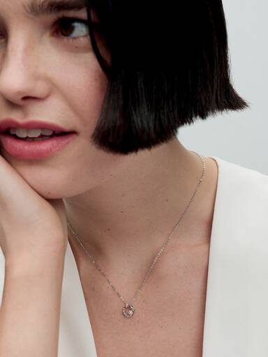 Organically Shaped Pavé Circle & Treated Freshwater Cultured Pearl Collier Necklace - Image 3