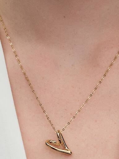 Organically Shaped Heart Pendant Necklace