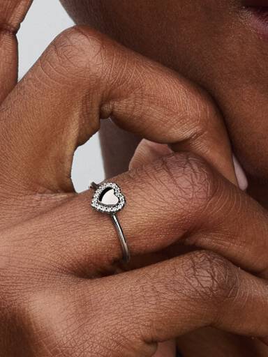 Engravable Heart Halo Ring