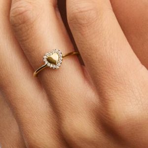 Engravable Heart Halo Ring