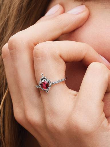 Disney Villains Evil Queen Ring