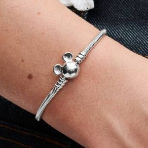 Disney Mickey Mouse Clasp Moments Snake Chain Bracelet
